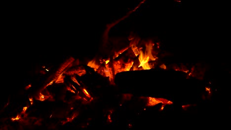 Lagerfeuer-Lagerfeuer-Sommer-brennen-Feuer-Lagerfeuer-in-FullHD