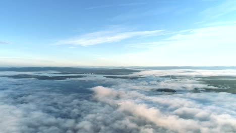 Vista-panorámica-de-paisaje-aéreo-de-los-aviones-no-tripulados