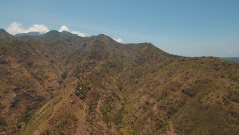 Vista-del-paisaje-de-bosque-de-montaña.-Bali