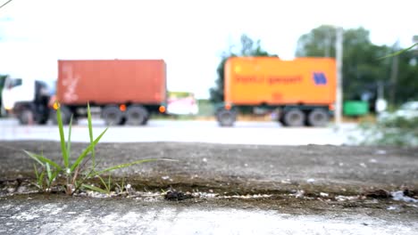 Side-view-of-Traffic-road