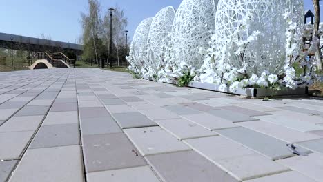 Los-huevos-de-Pascua-en-el-Parque