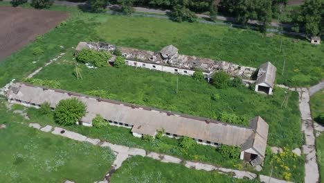 Drone-shot-of-abondoned-farm