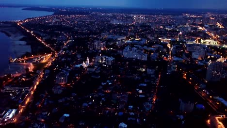 Voronesch-Stadtbild-in-der-Nacht