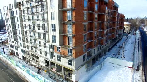 Construction-of-building-in-winter