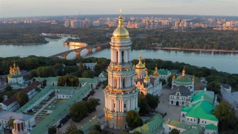 Kiev-Pechersk-Lavra-at-sunset,-Kiev,-Ukraine