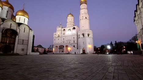 Ivan-the-Great-Bell-Tower-complex-at-night.-Cathedral-Square,-Inside-of-Moscow-Kremlin,-Russia.-UNESCO-World-Heritage-Site