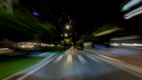 Monaco-Stadt-Straßenverkehr-nachts-mit-Autolicht-Routen-Timelapse-Hyperlapse-drivelapse