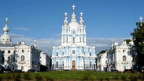 The-Smolny-Cathedral-in-the-summer-sunny-day---St.-Petersburg,-Russia