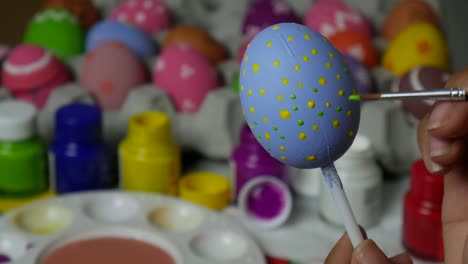 Paint-on-easter-eggs.