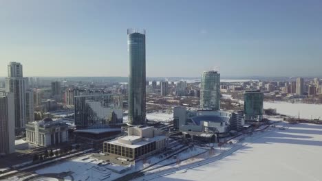 Beleuchtete-Wolkenkratzer-Gebäude-Geschäft-Komplex-Russlands.-Wolkenkratzer-im-Winter-Russland