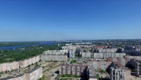 Fotografía-aérea-alrededor-de-la-ciudad.