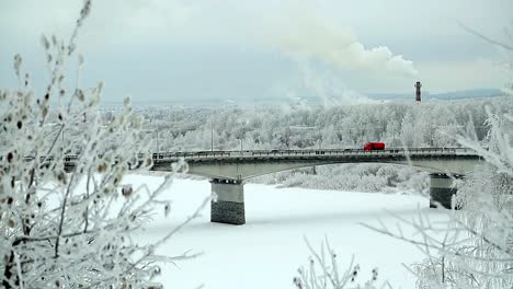 Winterblick-in-der-alten-russischen-Stadt