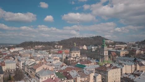 Aerial-City-Lviv,-Ukraine.-European-City.-Popular-areas-of-the-city.-Dominican