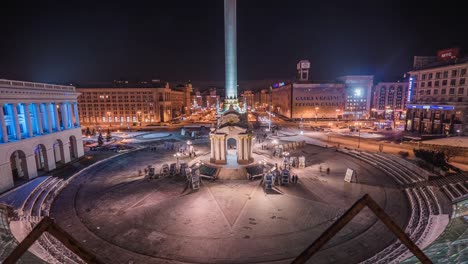 Lapso-nocturno-de-la-Plaza-de-la-Independencia