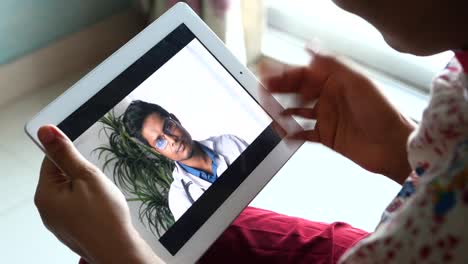 online-consultation-with-doctor-on-digital-tablet