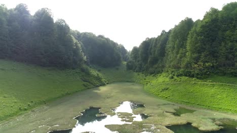 Fliegen-über-hohe-Berge