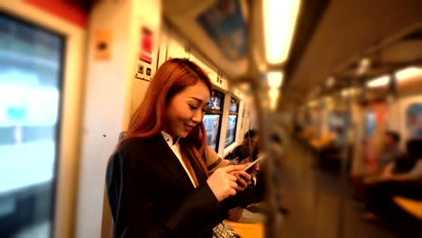 Business-man-and-woman-on-the-train-station