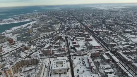 Winter-city-in-the-snow-with-a-bird's-eye-view.