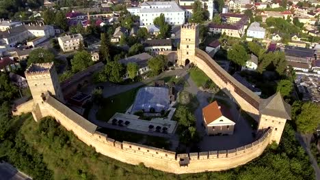 arieal-view-on-the-Lutsk-castle.-Prince-Lubart-stone-castle,-landmark-of-Lutsk-city,-Ukraine.