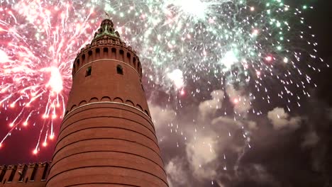 Fireworks-over-the-Moscow-Kremlin,-Russia