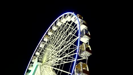 Illuminated-ferris-wheel-.Full-hd-video