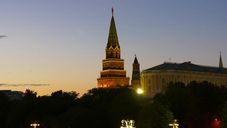 russia-sunset-sky-night-time-moscow-river-kremlin-tower--top-panorama-4k