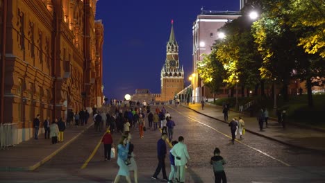 Red-Square,-Moscow,-Russia.-Night-walk-along-the-illuminated-Red-Square