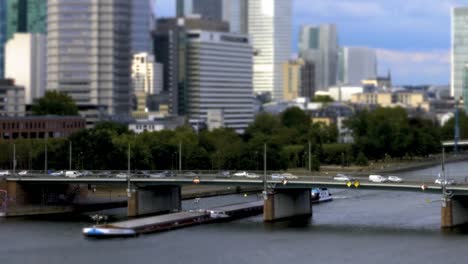 Vista-panorámica-del-cambio-de-inclinación-de-Frankfurt