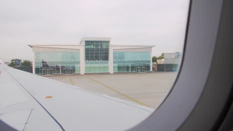 The-Building-Of-Airport-Terminal