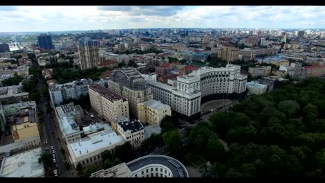 Lugares-de-gabinete-de-Ministros-y-Verkhovna-Rada-de-Ucrania-Kiev