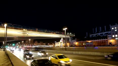 Floating-bridge-of-Zaryadye-park-(at-Night)-on-Moskvoretskaya-Embankment-of-Moskva-River-in-Moscow-city,-Russia.-The-park-was-inaugurated-on-9-September-2017