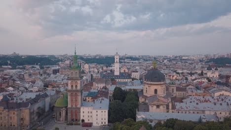 Aerial-City-Lviv,-Ukraine.-European-City.-Popular-areas-of-the-city.-Town-Hall