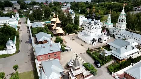 russian-landmark-Trinity-and-Annunciation-Monasteries