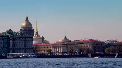 Morning-Views-of-St.-Petersburg