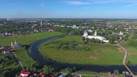 Aerial-view-on-kremlin-in-Suzdal,-Russia