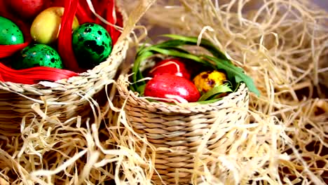 Quail-Easter-eggs-in-baskets