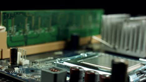 close-up-of-electronic-circuit-board-with-processor