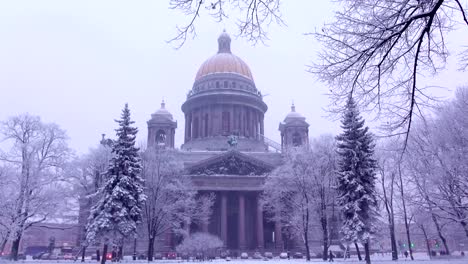 Isaakskathedrale-im-Winter,-dim-Rendering-von-stattlichen-Struktur