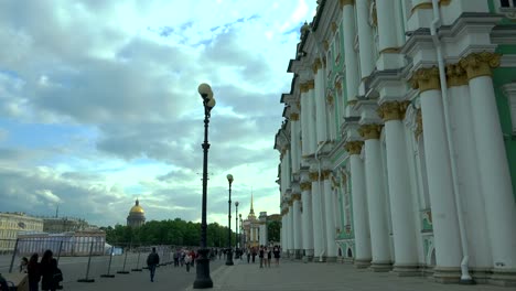 The-palace-square-in-st.-Petersburg.4K.