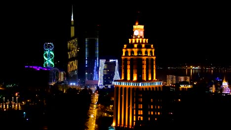 Funkelnden-Lichter-von-Batumi-bei-Nacht,-schöne-Beleuchtung-moderne-Georgiens