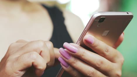 woman-hand-using-smart-phone-connecting-to-internet