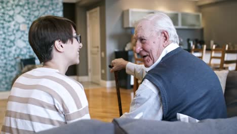 Caregivers-Visiting-Elderly-Man