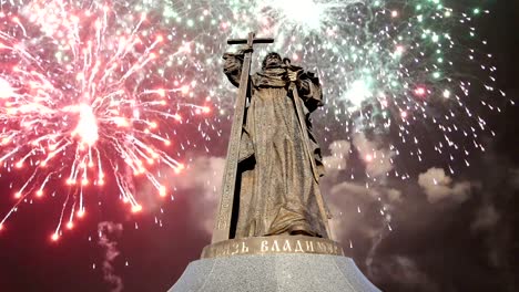 Fireworks-over-the-Monument-to-Holy-Prince-Vladimir-the-Great-on-Borovitskaya-Square-in-Moscow-near-the-Kremlin,-Russia.--The-opening-ceremony-took-place-on-November-4,-2016