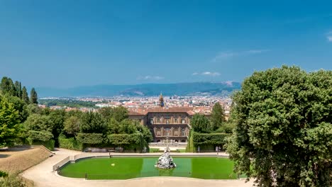 The-Boboli-Gardens-park-timelapse,-Fountain-of-Neptune-and-a-distant-view-on-The-Palazzo-Pitti,-in-Florence,-Italy.-Popular-tourist-attraction-and-destination