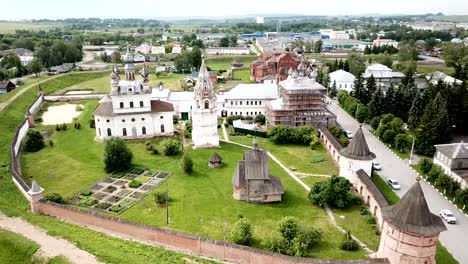 Michael-Archangel-Monastery-in-old-Russian-town-of-Yuryev-Polsky