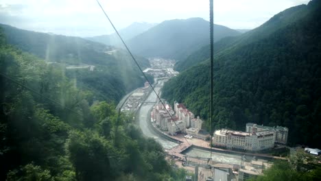 Mountains-near-ski-resort-in-Krasnaya-Polyana