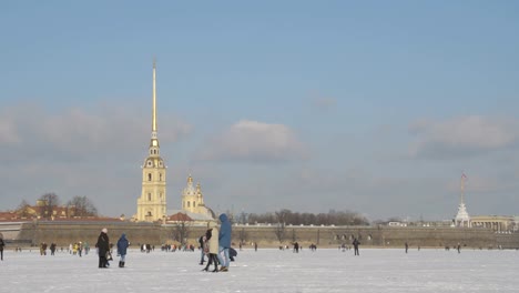 Peter-y-Paul-Fortress-en-invierno