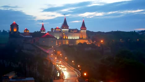 Coche-de-noche-luz-castillo