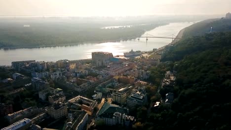 Kiev-Kiyv-Ukraine-aeriel-video-footage.-Camera-moves-from-river-Dnepr-to-Andriyivskyy-Descent-and-St.Andrew's-Church.