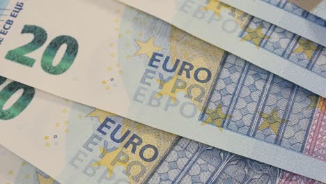 Europäische-Union-20-Stückelungen-Banknoten-Hintergrund-aus-Nahaufnahme-4K